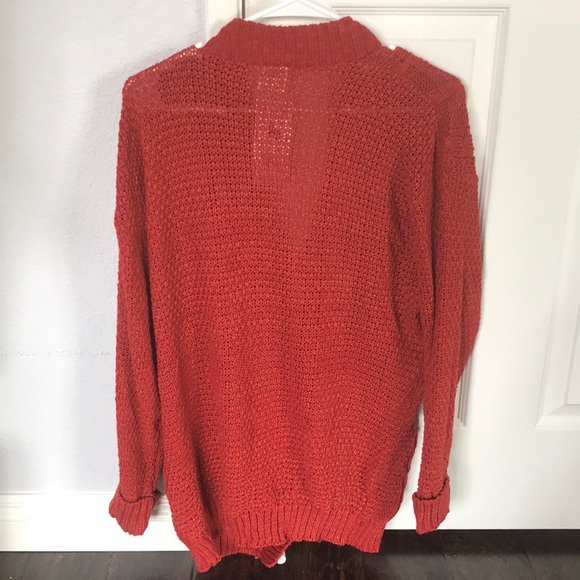 Oversized Rust Cardigan 🌺 - Picture 2 of 3